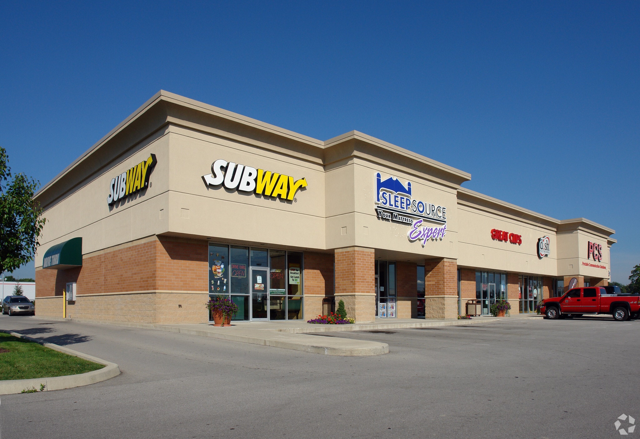 6807-6819 Lima Rd, Fort Wayne, IN for Rent