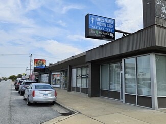 Worth, IL Storefront - 6955-6969 W 111th St