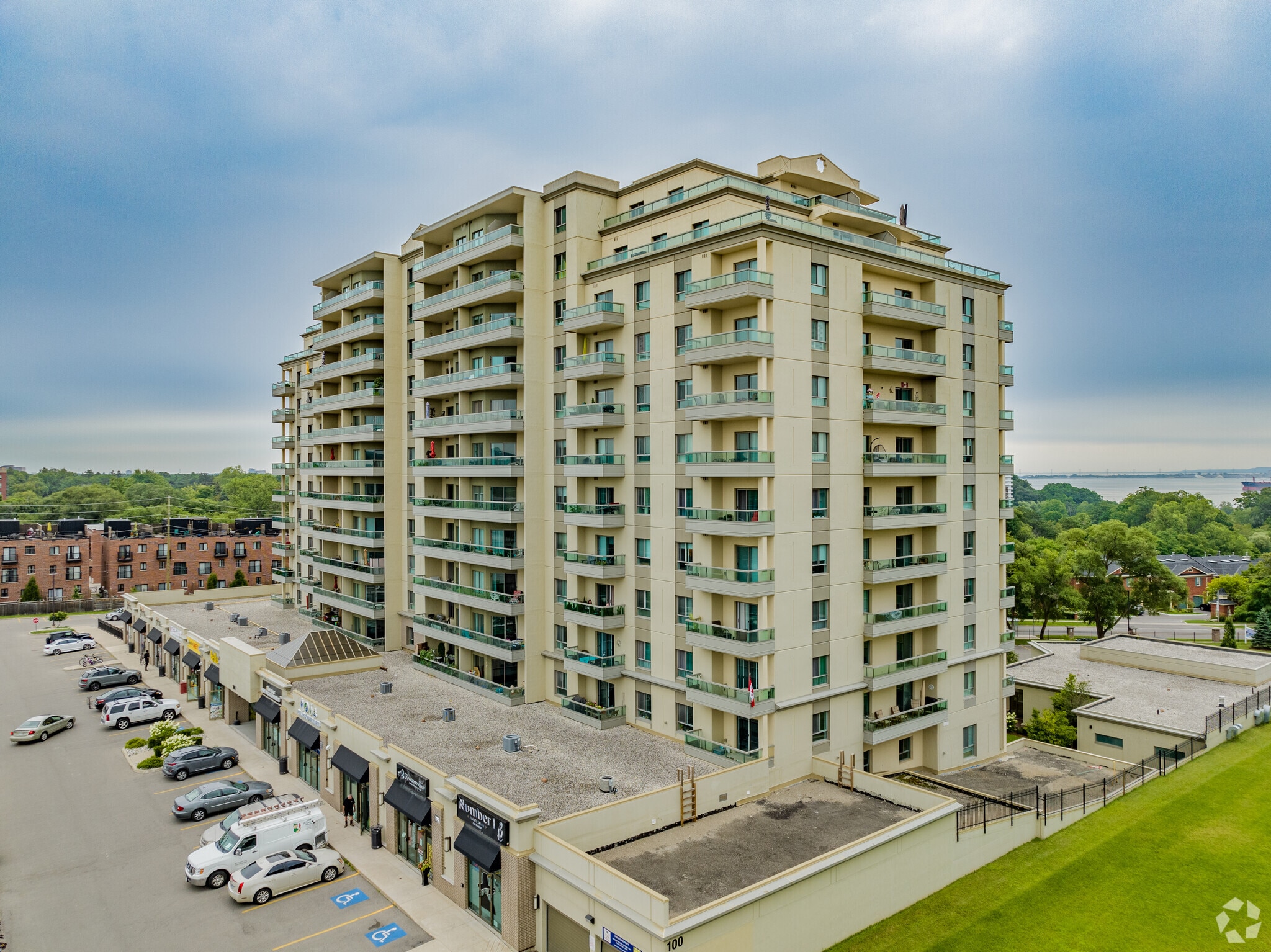 100 Plains Rd W, Burlington, ON for Rent
