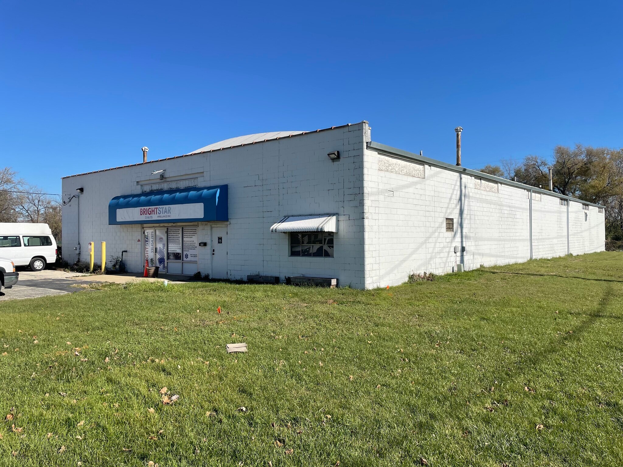 690 S Washington Ave, Bradley, IL for Sale