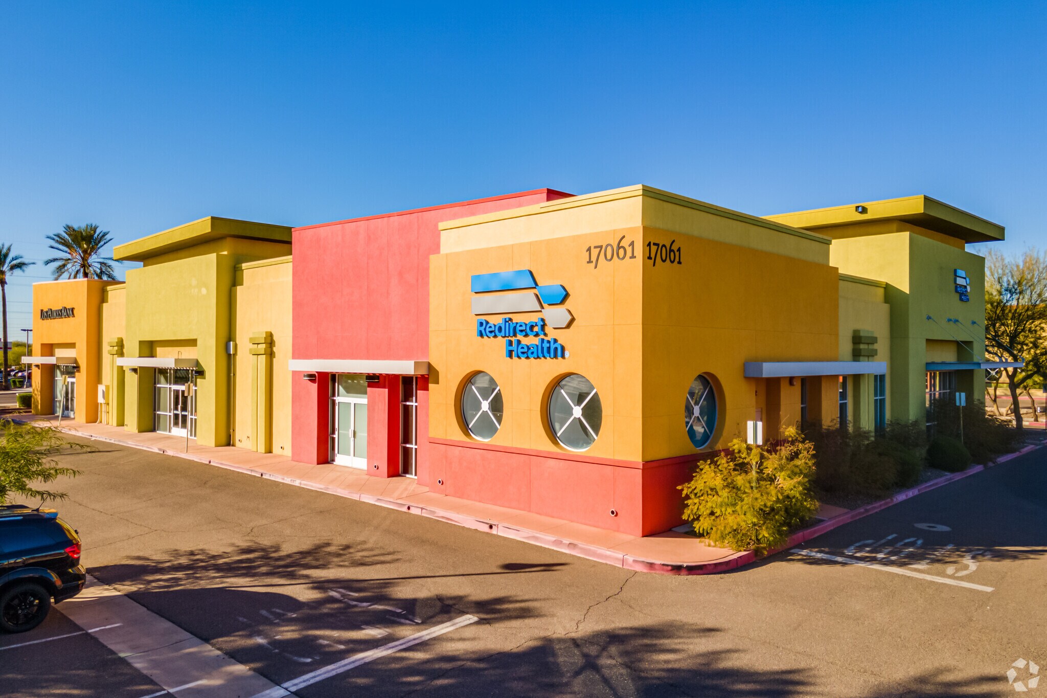 17061 N Avenue Of The Arts Surprise, AZ 85378 Retail Property for