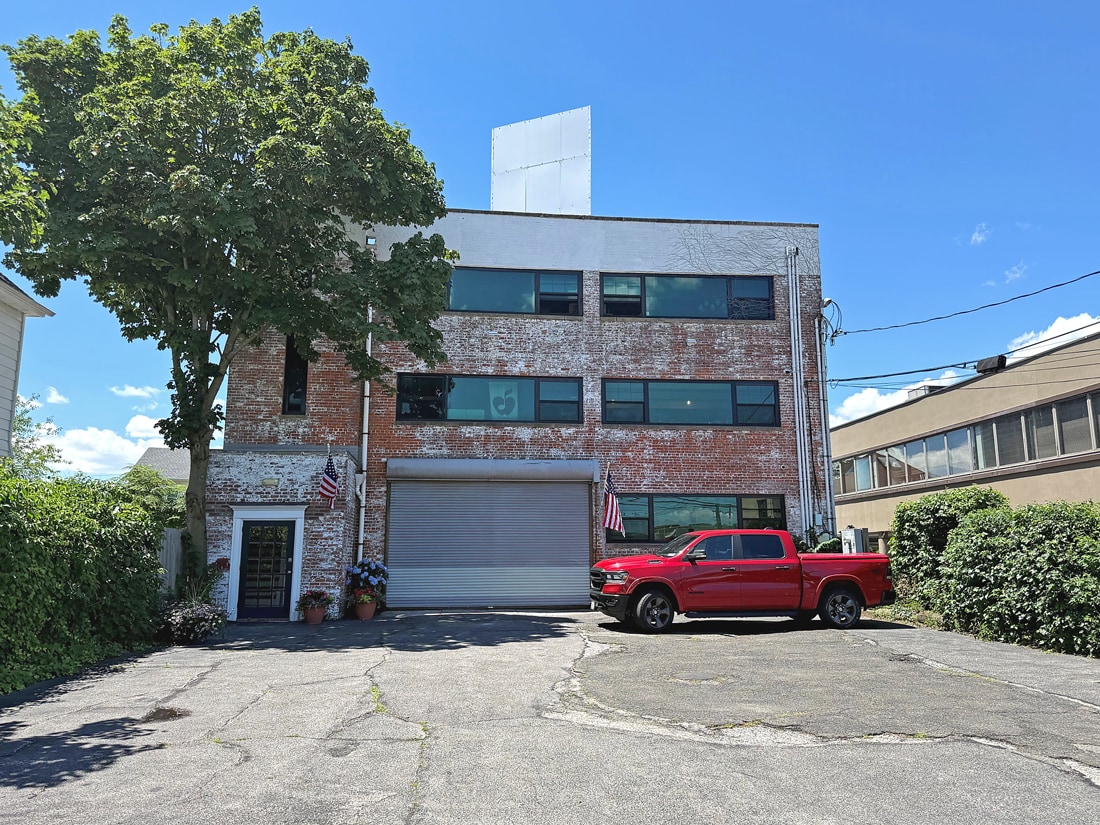 13 Myrtle St, Manhasset, NY for Sale