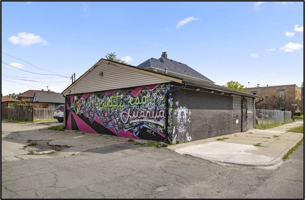 8030 Pitt St, Detroit, MI for Sale