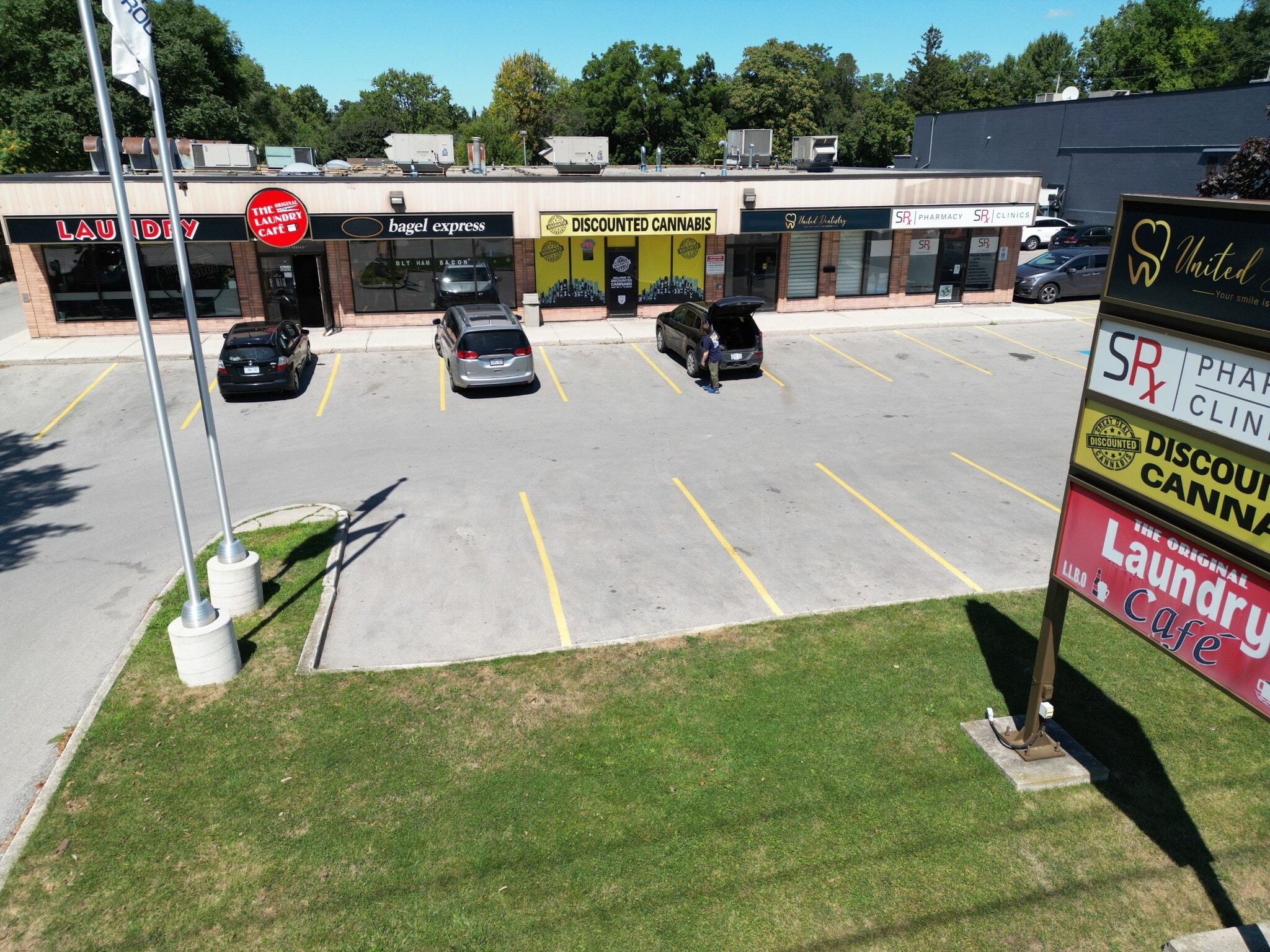 590 Oxford St E, London, ON for Rent
