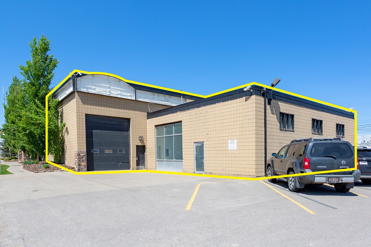 520 36 Av NE, Calgary, AB for Rent
