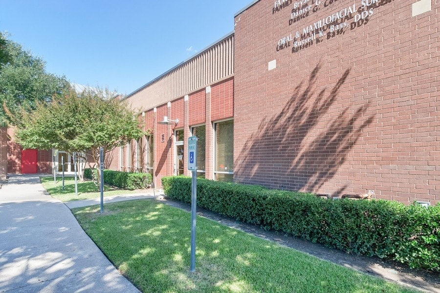 220 S Denton Tap Rd, Coppell, TX for Rent
