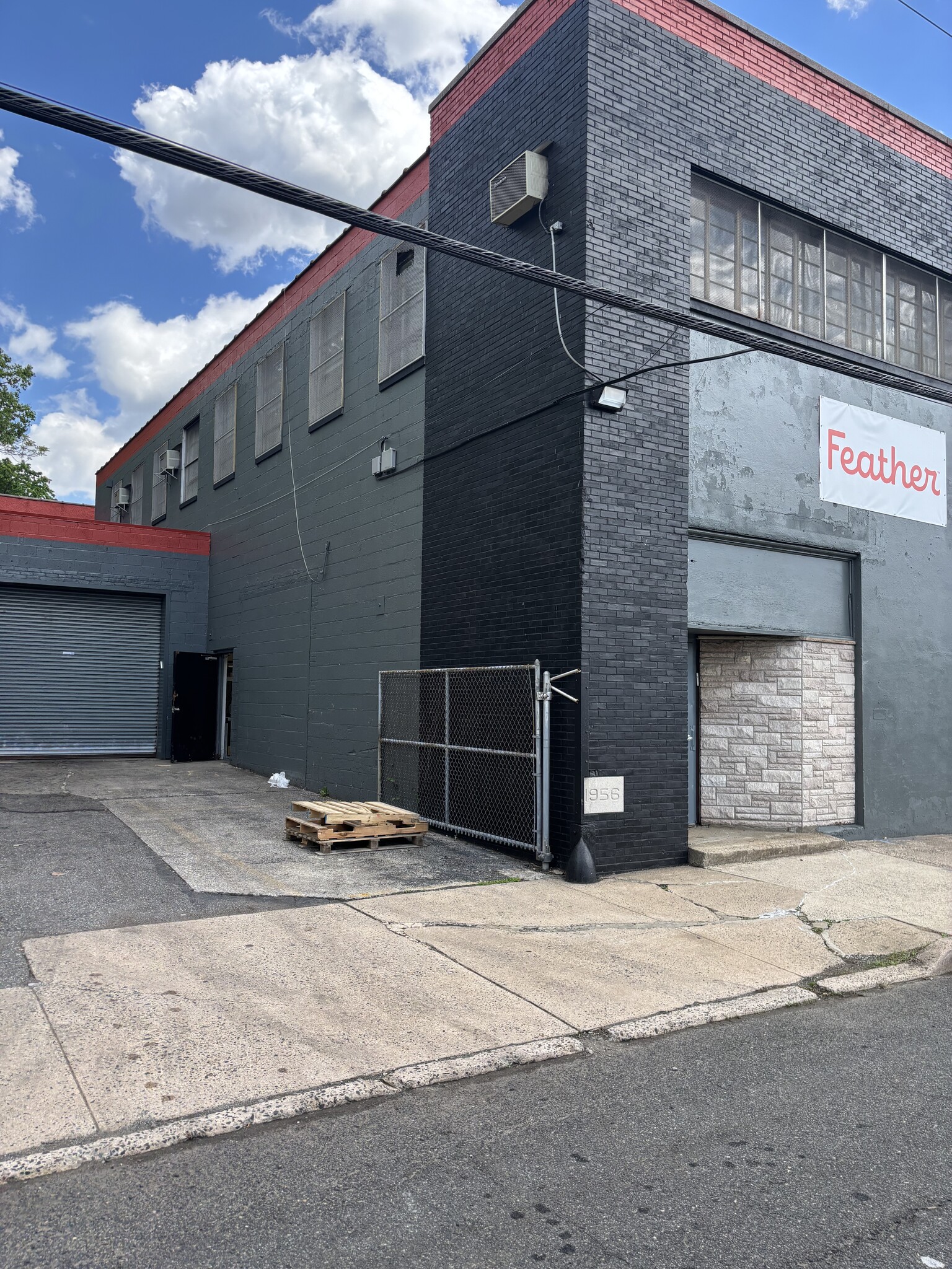200-204 Railroad Ave, Hackensack, NJ for Rent