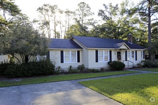 400 N MAIN ST  