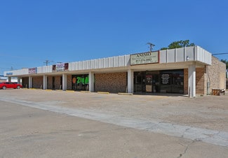 Fort Worth, TX Storefront Retail/Office - 4632 Denton Hwy