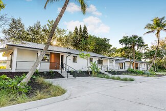 Naples, FL undefined - 2616 Lakeview Dr