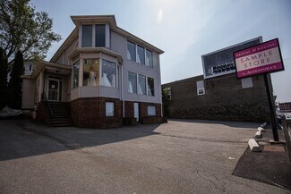 452 S Main St  