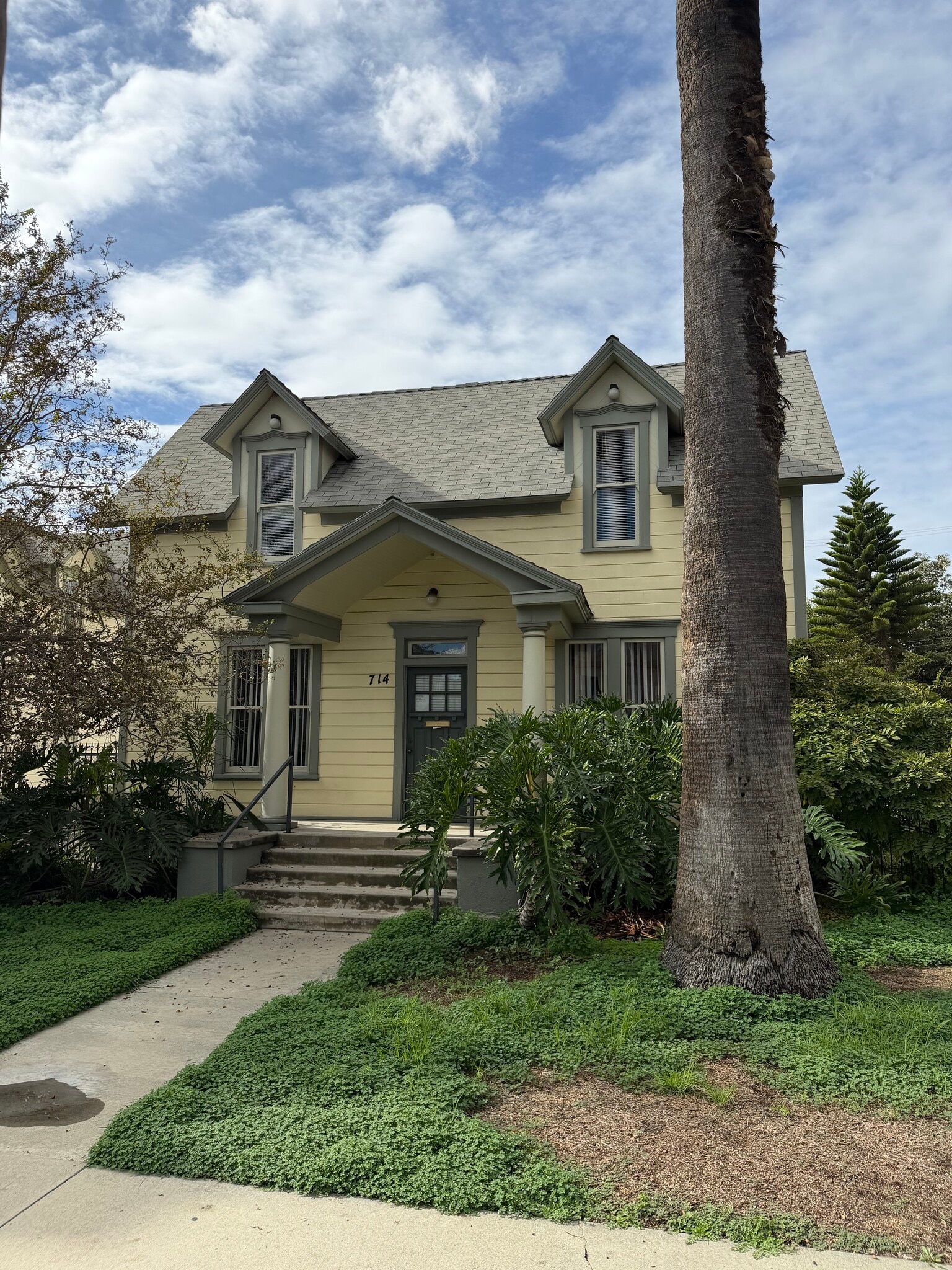 714 N Spurgeon St, Santa Ana, CA for Rent