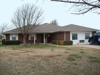 Tuttle, OK Office/Residential - 811 N Mustang Rd