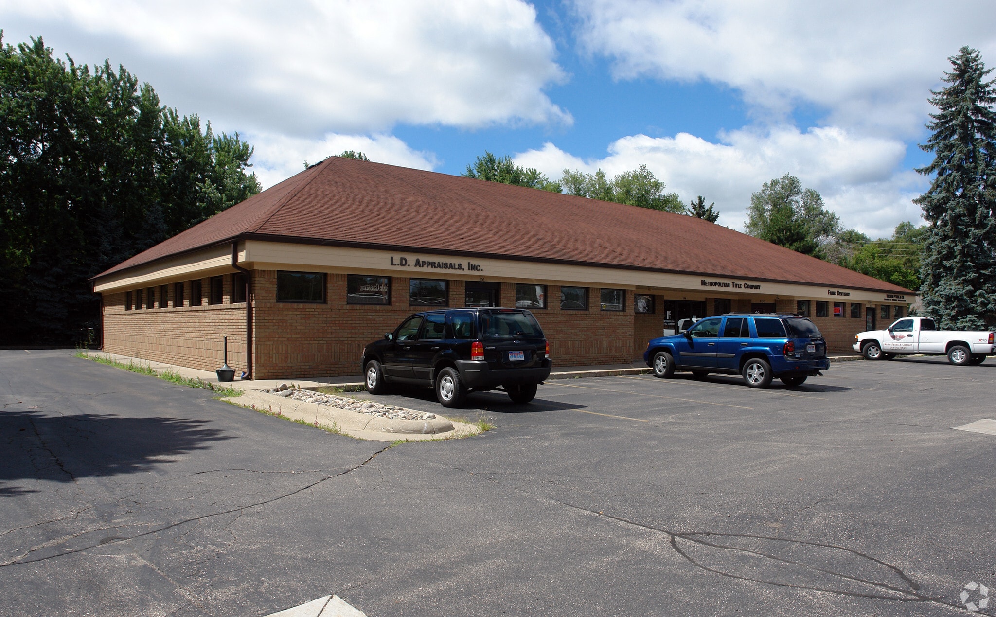7805 Cooley Lake Rd, West Bloomfield, MI for Sale