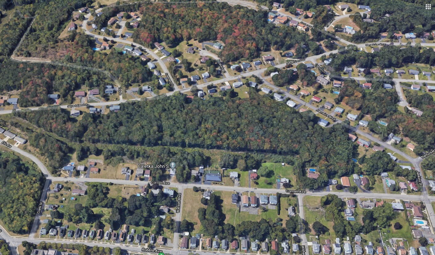 94 Skye Island Dr, Endicott, NY for Sale