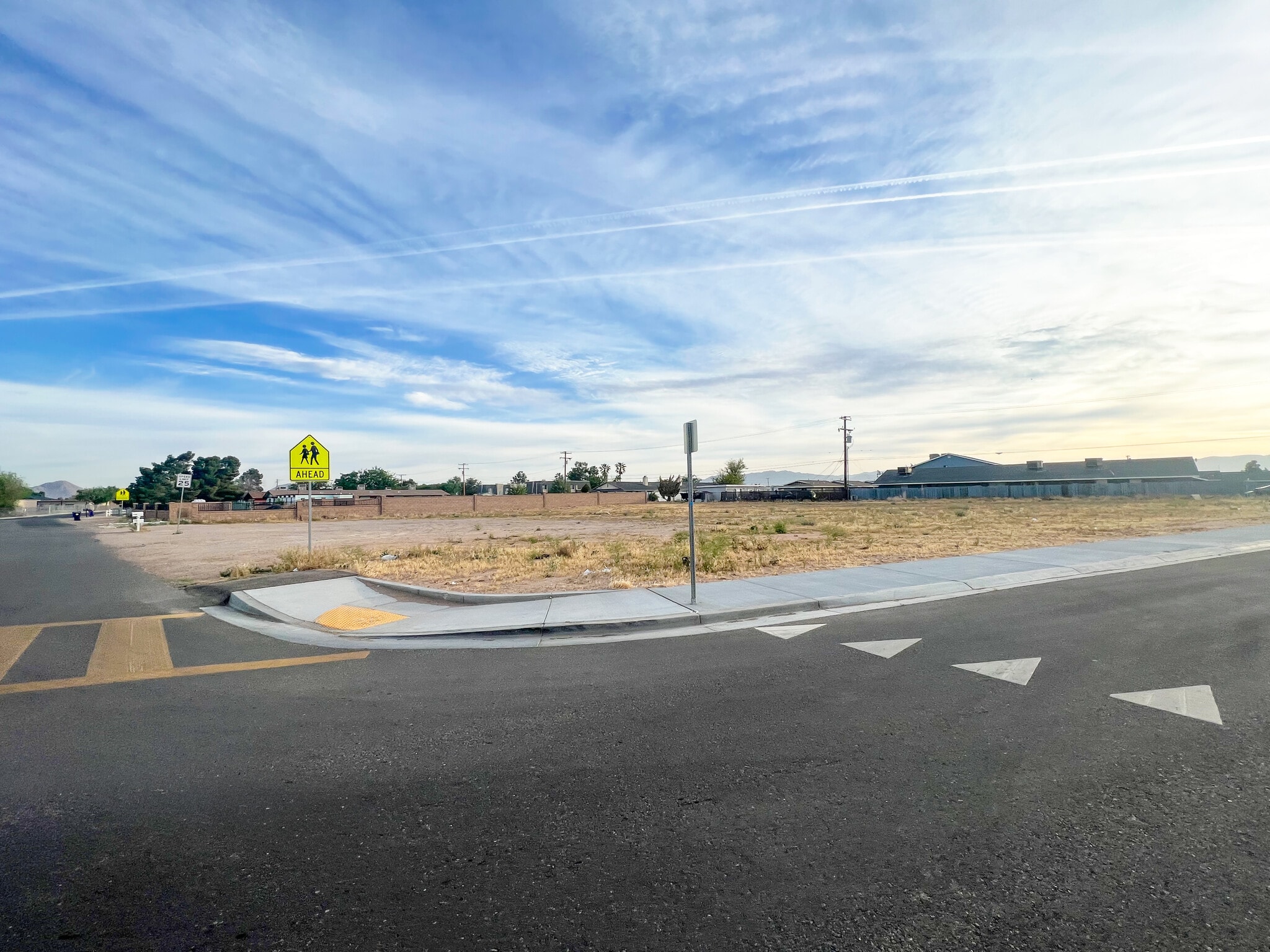 NE corner of Powhatan Rd rd @ Rancherias Rd, Apple Valley, CA for Sale
