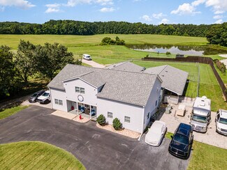 Henderson, NC Veterinarian/Kennel - 1776 Walter Bowen Rd