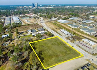 Conroe, TX Commercial Land - 27660 Robinson Rd