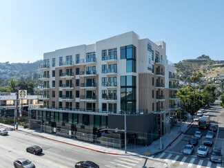 Los Angeles, CA Retail - 7901 W Sunset Blvd