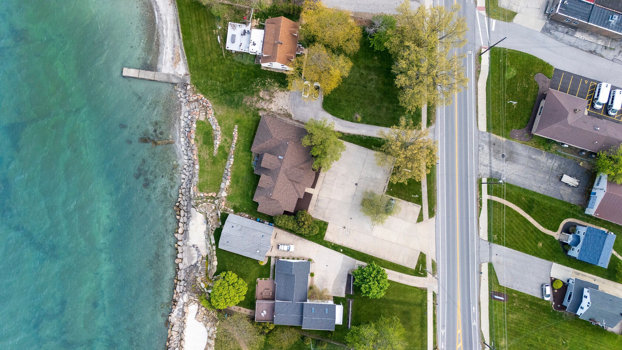4259 E Lake Rd, Lorain, OH for Sale