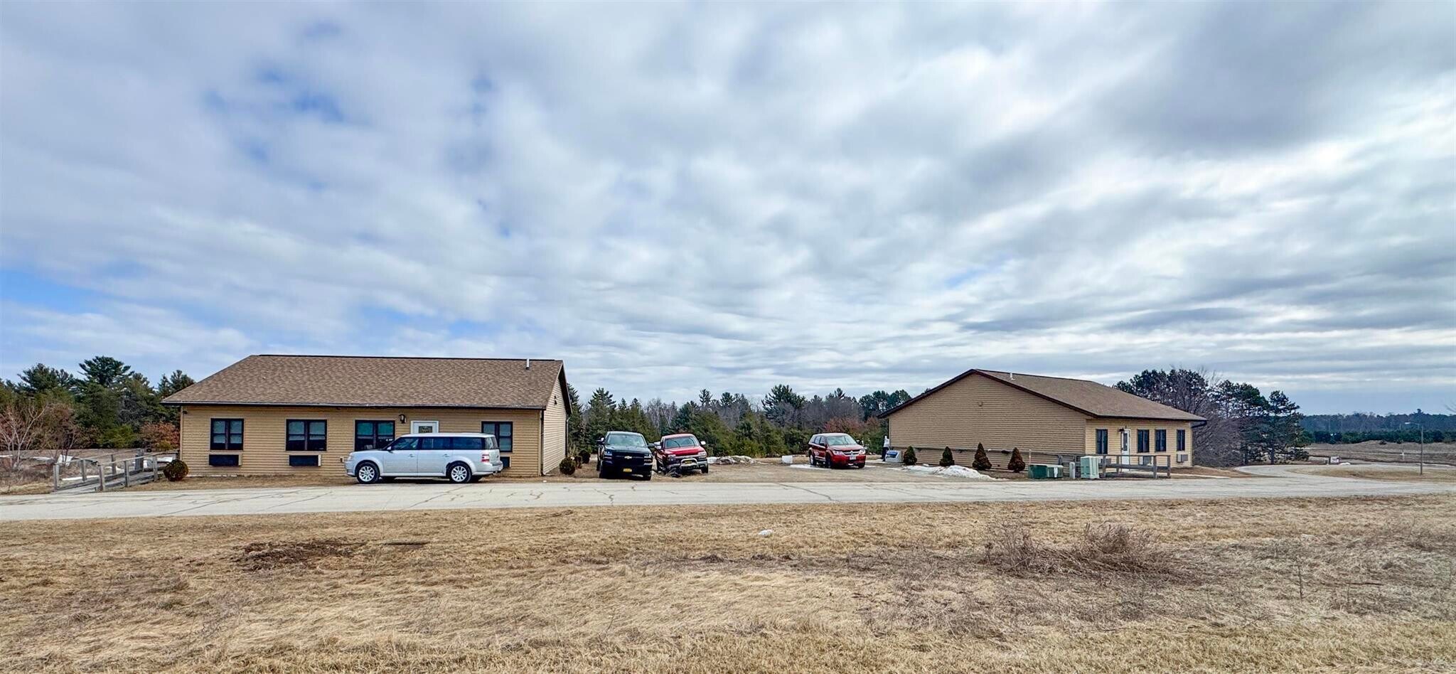 W7840 Airport Rd, Crivitz, WI for Sale
