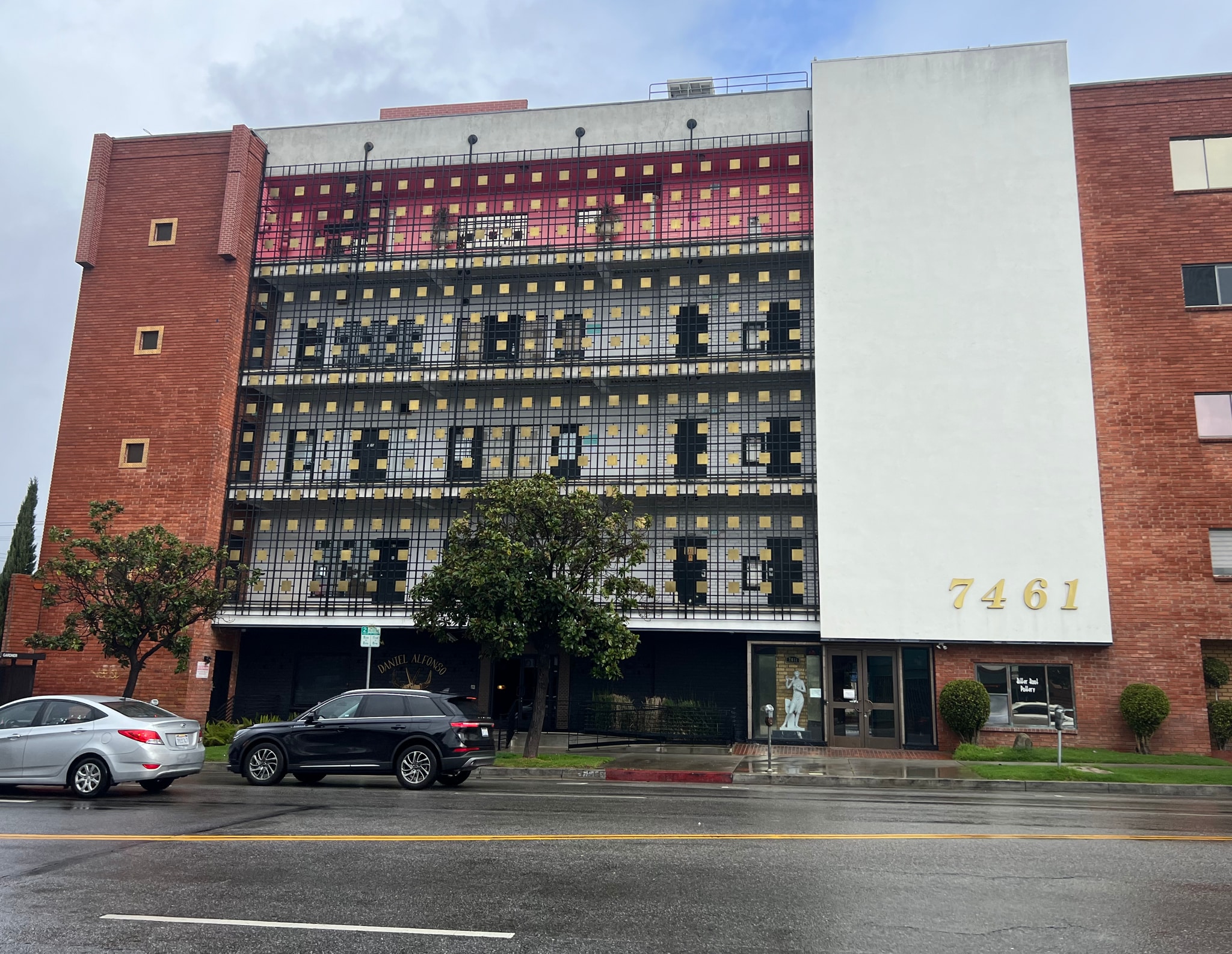 7451-7465 Beverly Blvd, Los Angeles, CA for Rent