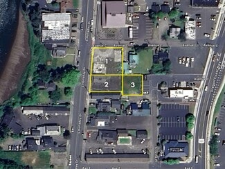 Seaside, OR Commercial - 407 S Holladay Dr