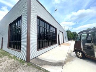 Houston, TX Industrial - 2219 Brooks St