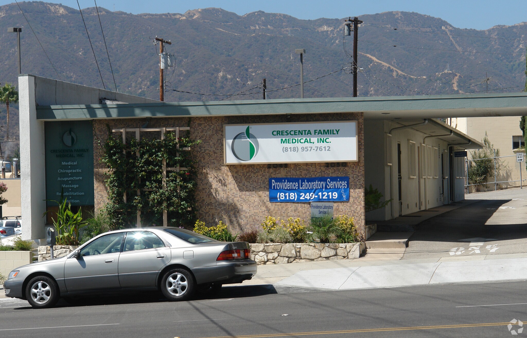 2048 Montrose Ave, Montrose, CA for Rent