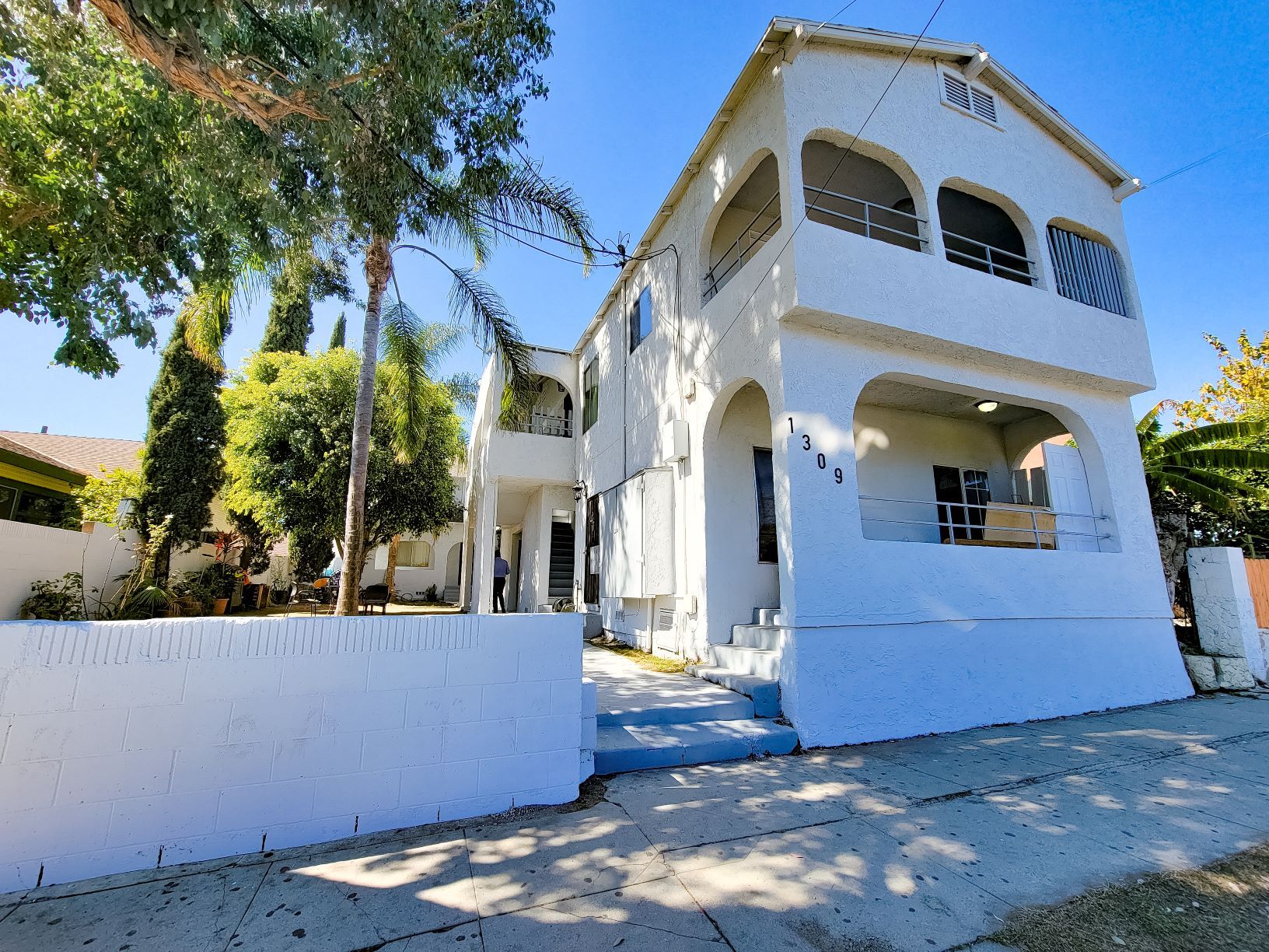 1309 S Mesa St, San Pedro, CA for Sale