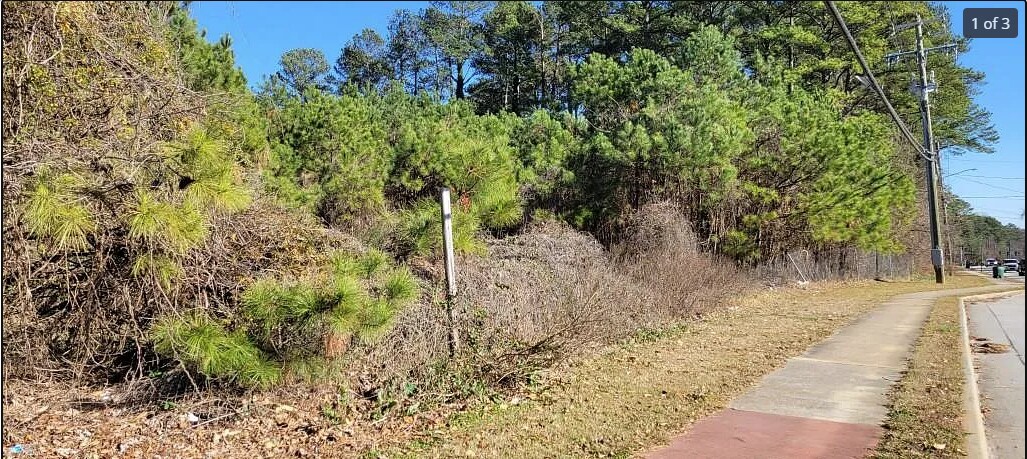1002 Rockbridge Rd NW, Norcross, GA for Sale