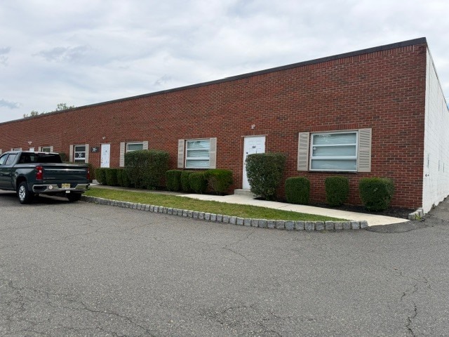 1-13 Great Meadow Ln, East Hanover, NJ for Rent