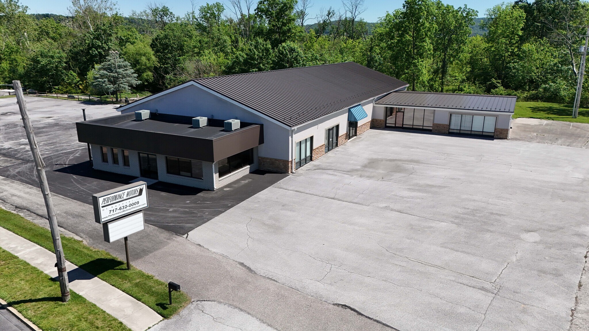 1171 Eichelberger St, Hanover, PA for Sale