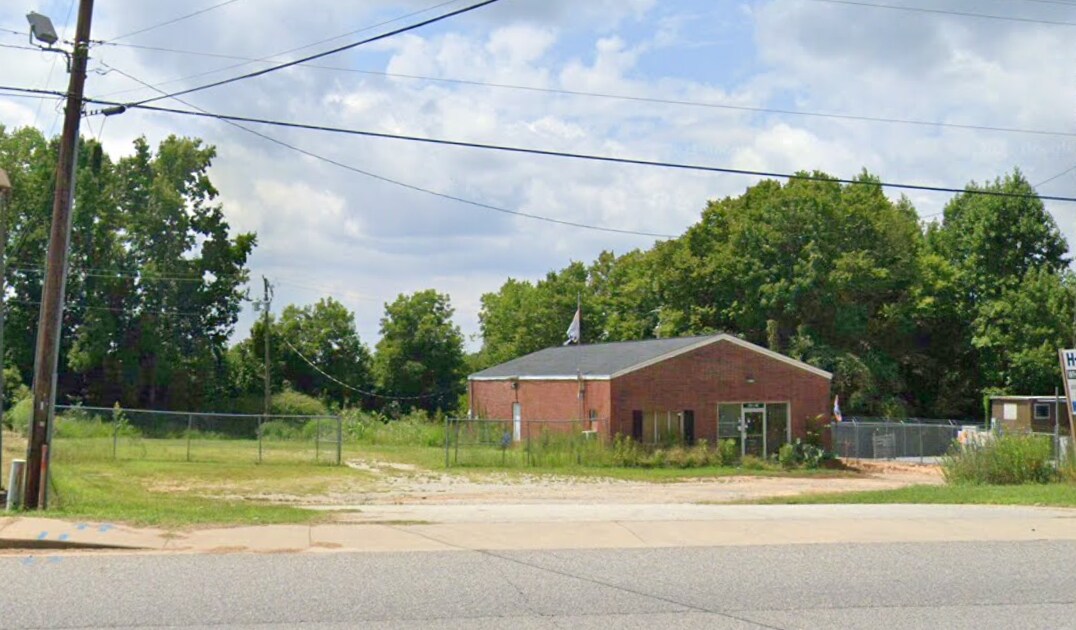 800 N Main St, Woodruff, SC for Sale