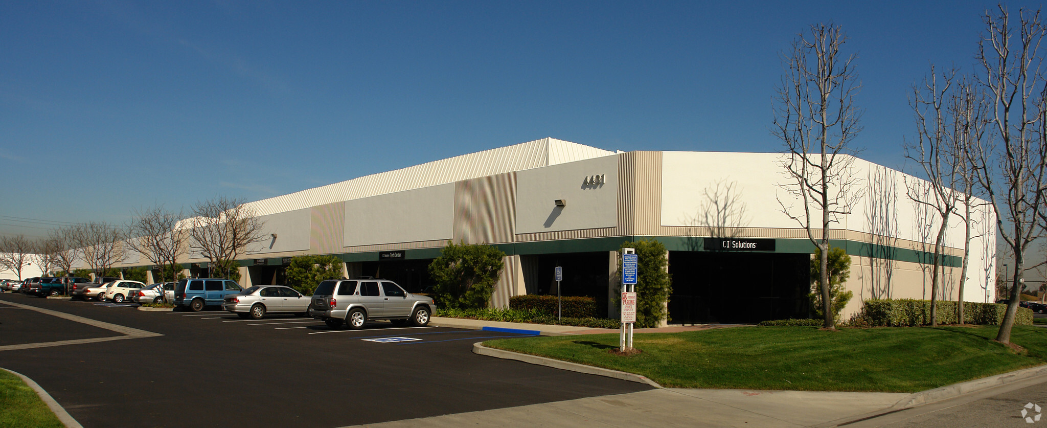 4431 Corporate Center Dr, Los Alamitos, CA for Rent