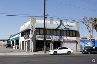 9051-9053 Van Nuys Blvd  