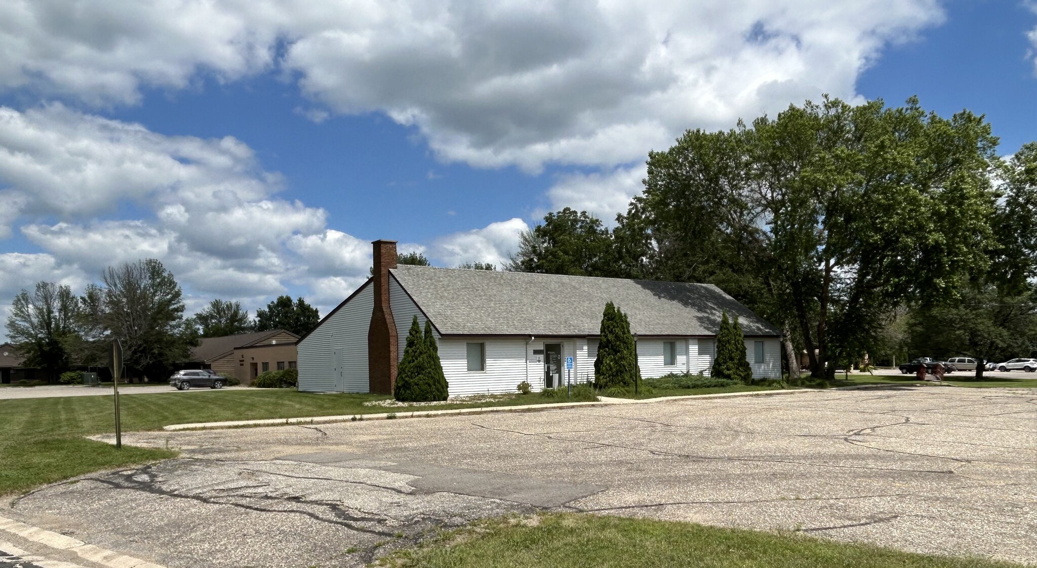 908 W Main St, Adams, MN for Sale