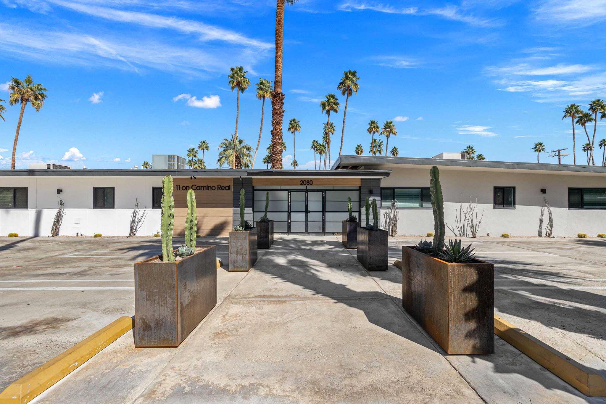 2080 S Camino Real, Palm Springs, CA for Sale
