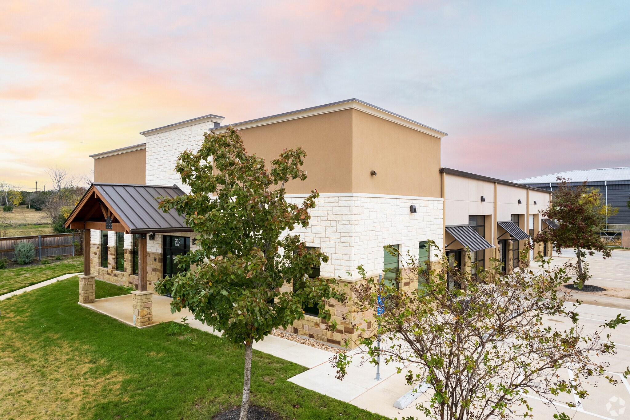 308 Hazelwood St, Leander, TX for Rent