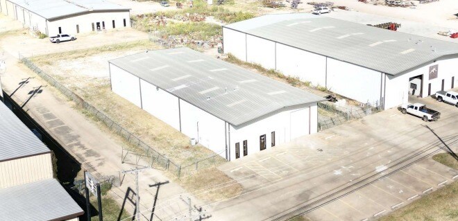 711 N Morgan Rd, Yukon, OK for Rent