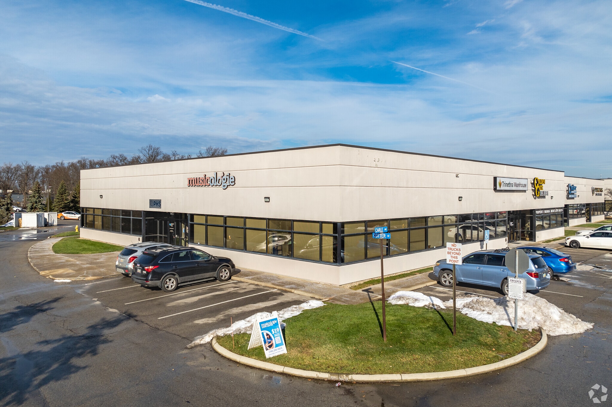 8556 Cotter St, Lewis Center, OH for Rent