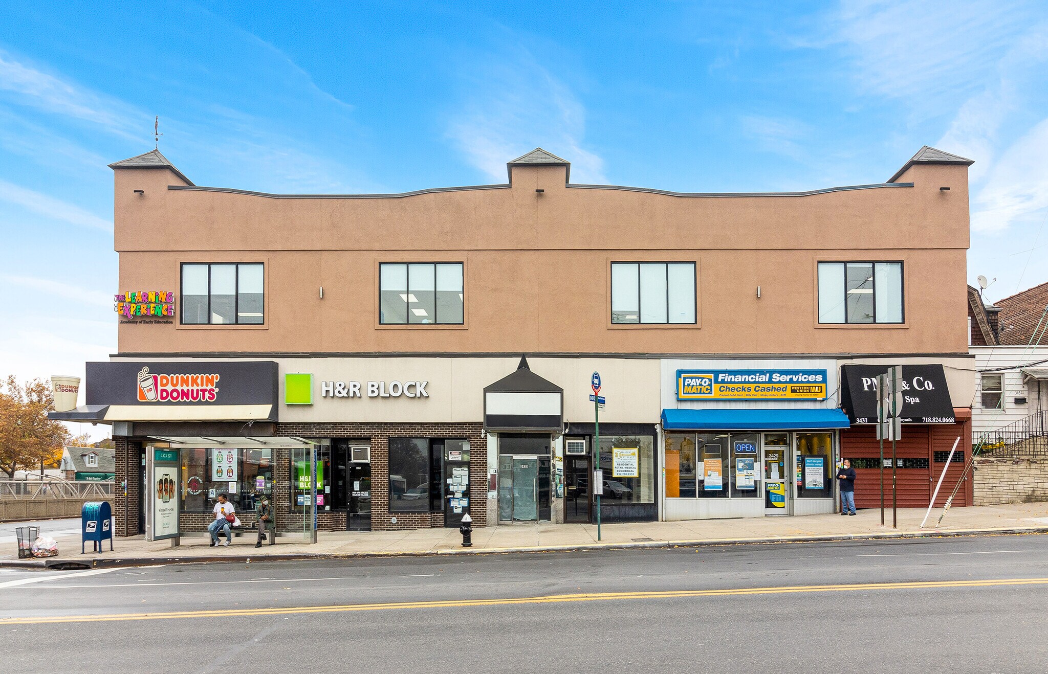 3421-3431 E Tremont Ave, Bronx, NY for Rent