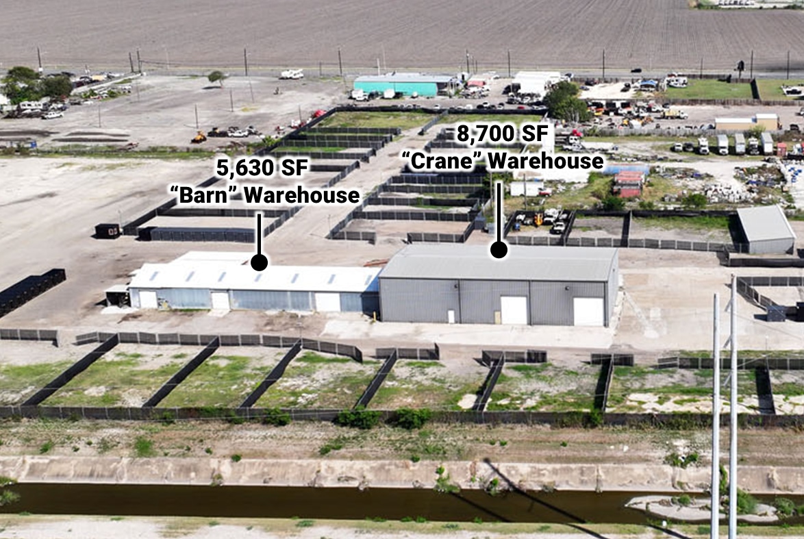 1420 Holly Road, Corpus Christi, TX for Rent