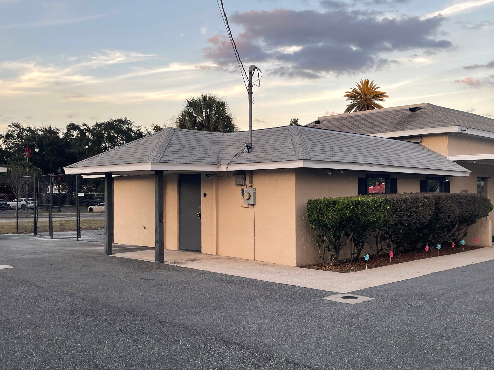 506 NE 1st Ave Ocala, FL 34470 Office Property for Lease on