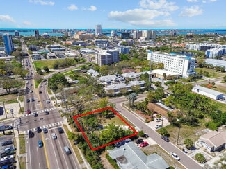 Clearwater, FL Commercial - 1107 Brownell St