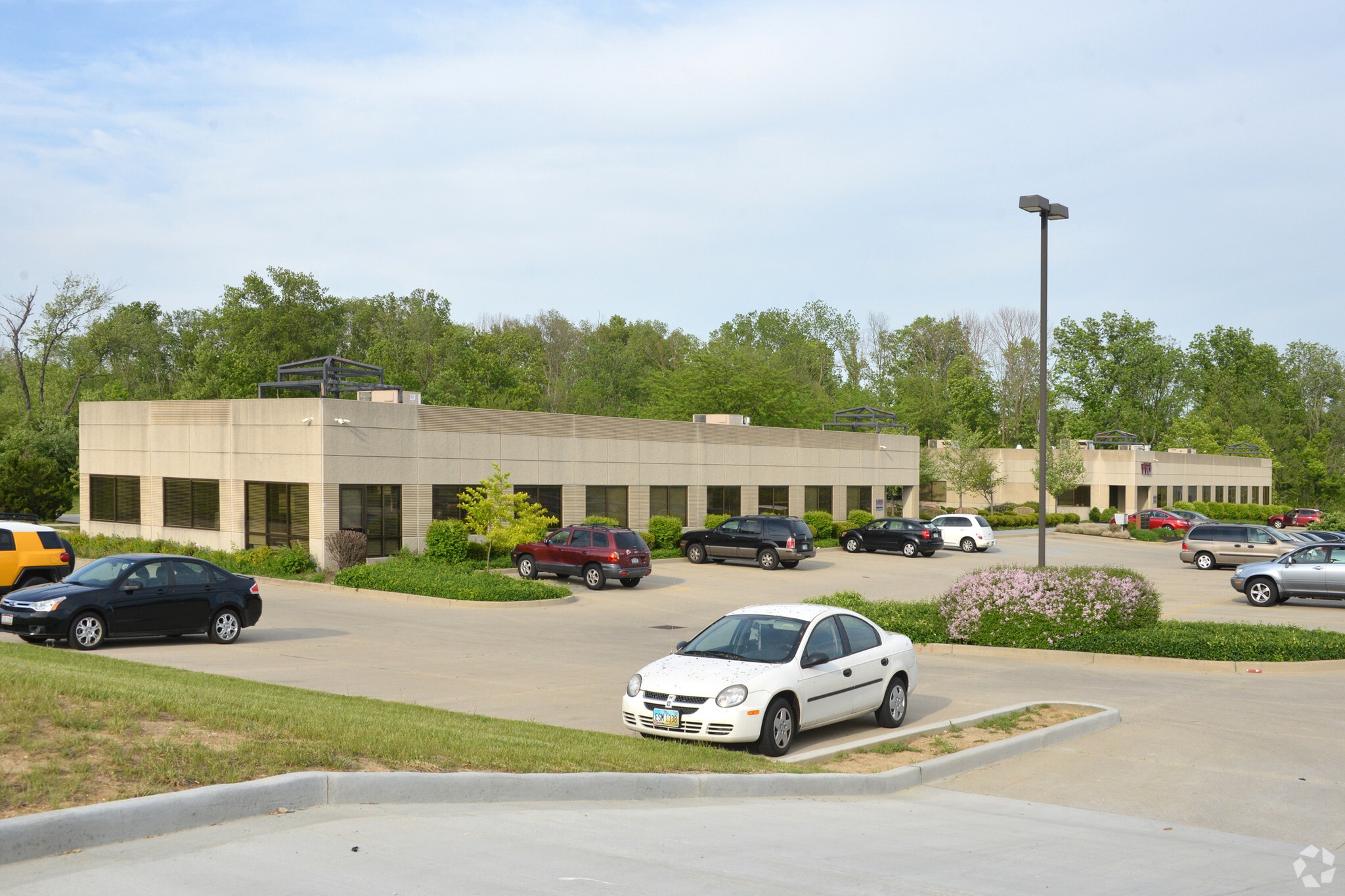 1400 Commerce Center Dr, Franklin, OH for Rent