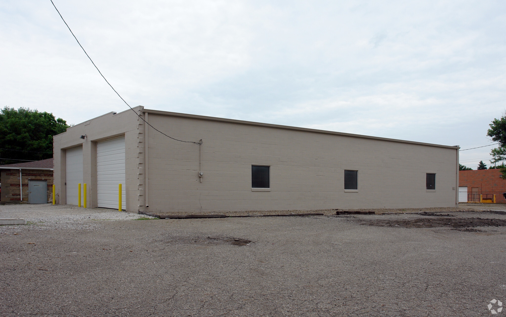 4964 Yukon St NW, Canton, OH for Rent