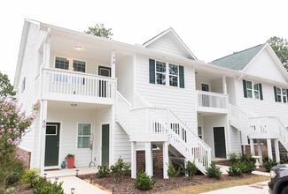 Southern Pines, NC Apartments - 60 N Knoll Rd