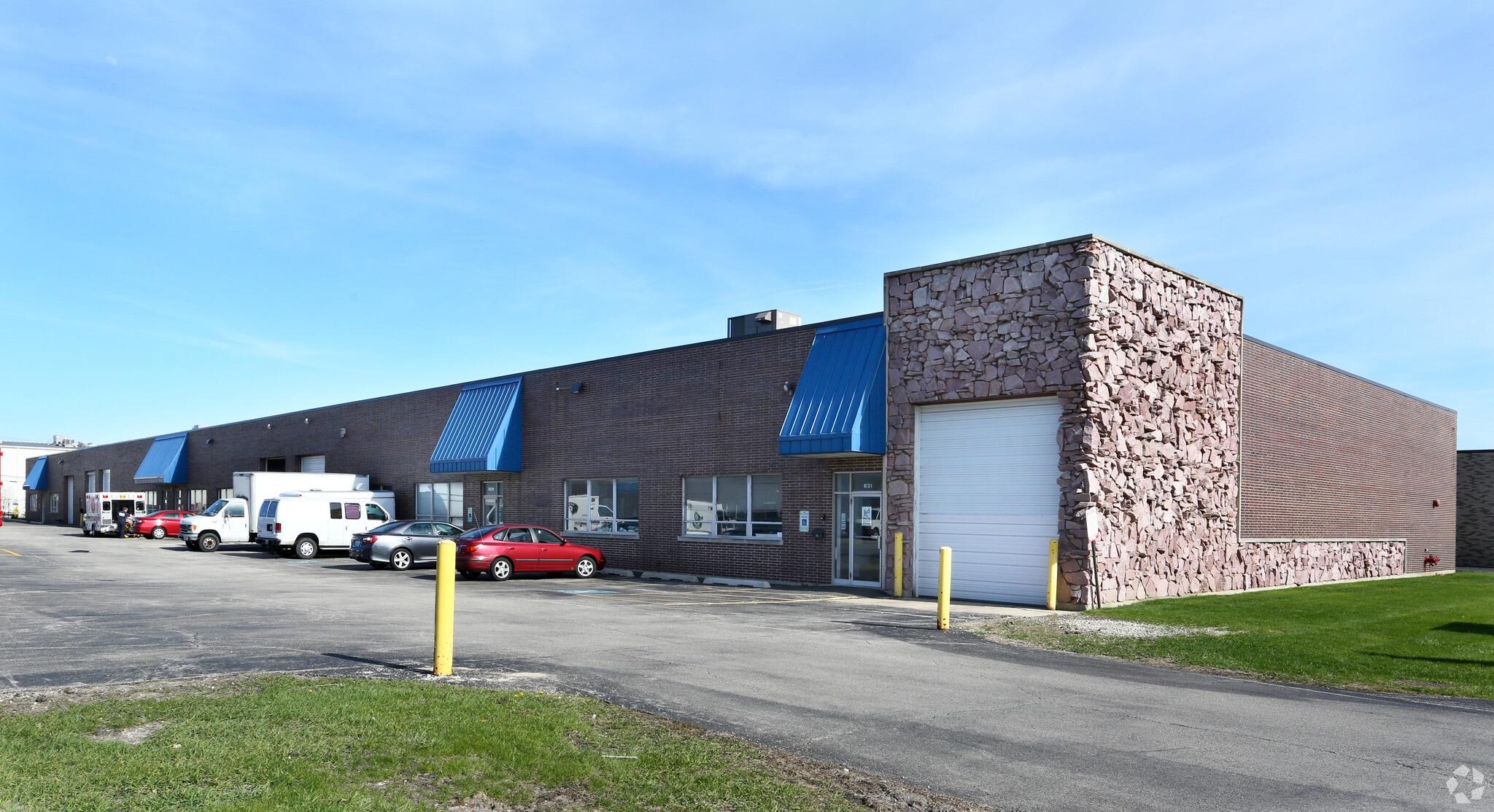 619-631 S Vermont St, Palatine, IL for Rent
