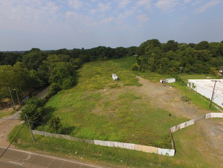 Memphis, TN Commercial Land - 2565 Elvis Presley Blvd